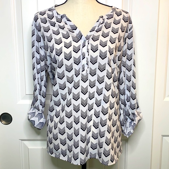 Sunday in Brooklyn chevron Blouse - Picture 1 of 14
